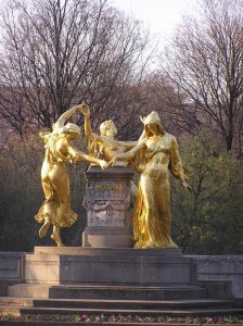 Der Mozartbrunnen in Dresden